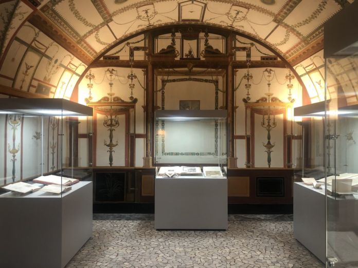 LEtà-di-Carlo-alle-radici-del-gusto-dellantico.-Exhibition-view-at-Palazzo-Reale-Napoli-2019.-Courtesy-Soprintendenza-ABAP-per-il-Comune-di-Napoli-_1-696x522