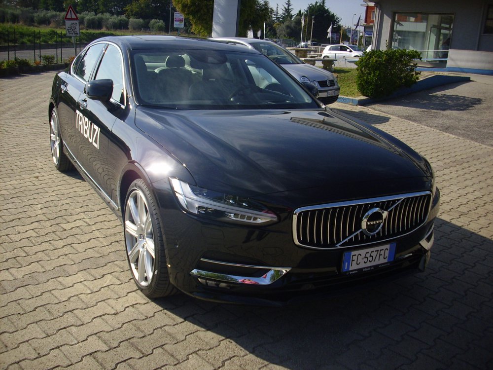 VOLVOS901